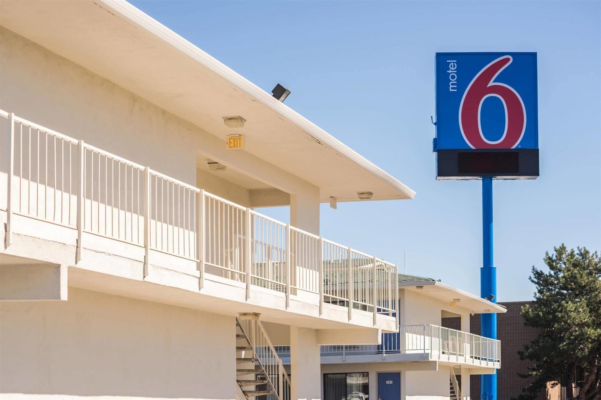 Motel 6-Reno, Nv - West Exteriör bild